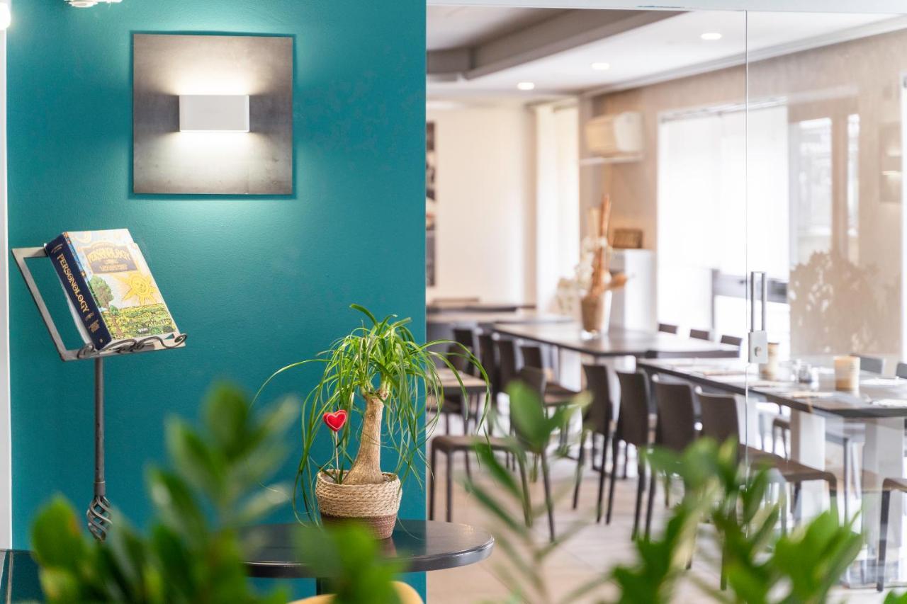 Hotel Aurora & Appartamenti Torbole Sul Garda Eksteriør bilde